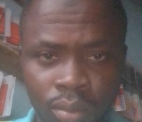 sissaosafianou95, 26, Montreal