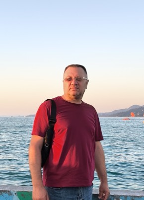 Виталий из Москвы 45 лет