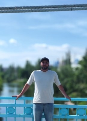 Ренат из Каспийска 39 лет