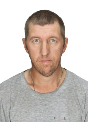 Александр из Хабаровска 42 года