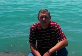 Vladislav, 47 - Just Me