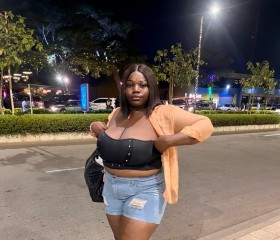 Lova, 21, Porto-Novo