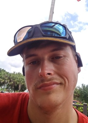 Chris, 31, United States of America, Gainesville (State of Florida)