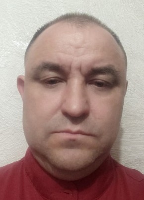 Adic из Chişinău 48 лет