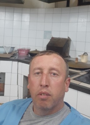 Islam Dadanov, 42, Kazakhstan, Kentau