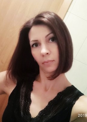 Лора, 49, Україна, Дніпро