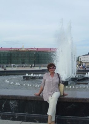 Юлия, 69, Россия, Тобольск