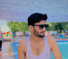 Irfan, 19, Pakpattan