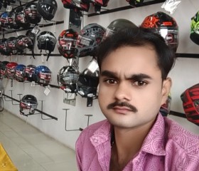 Pappu vaerma, 18, Surat