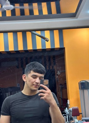 Атабек из Toshkent 21 год