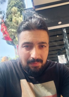 Hakan, 30, Turkey, Istanbul