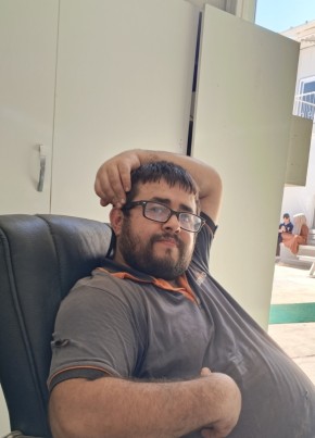 Tolga из Beykonak 32 года