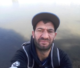 Miguel, 39, Laranjeiro