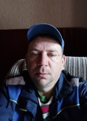 Александр из Сочи 44 года