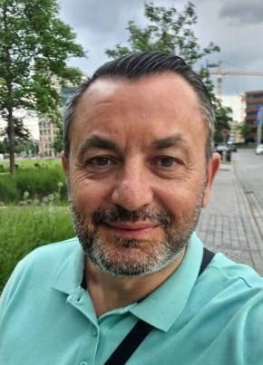 Вячеслав из Москвы 53 года