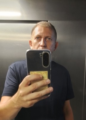 Андрей из Донецка 41 год
