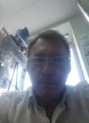 Александр, 60, Россия, Армавир