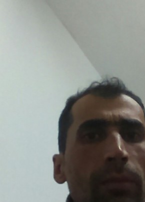 Fevzi, 38, Türkiye Cumhuriyeti, Nurdağı