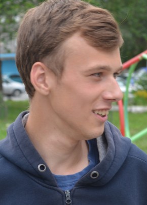 Александр из Новосибирска 25 лет