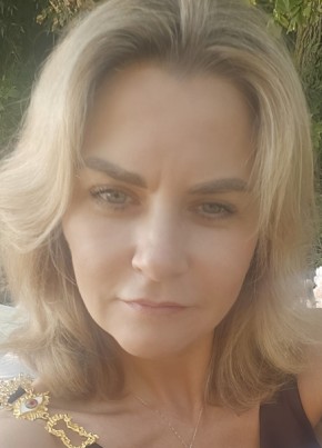 Светлана из Тольятти 47 лет