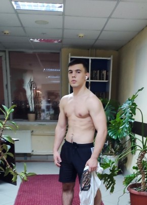 Давид, 21, Россия, Владикавказ
