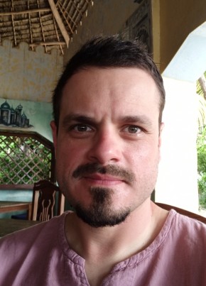 Alexey, 41, Tanzania, Dar es Salaam