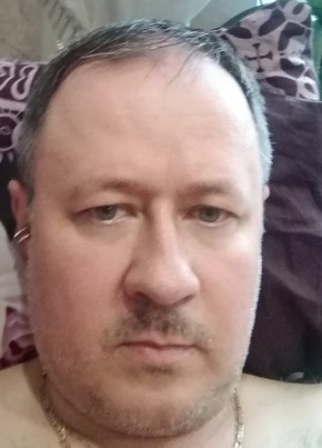 Oleg, 43, Russia, Novorossiysk