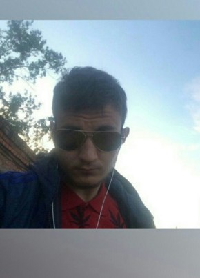 Роман, 24, Россия, Екатеринбург