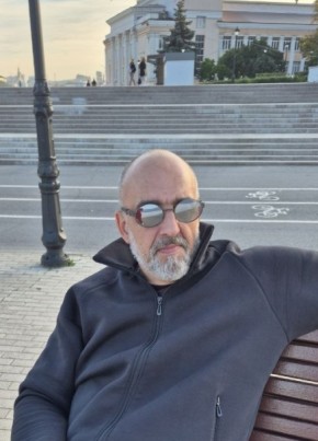 Александр из Москвы 45 лет