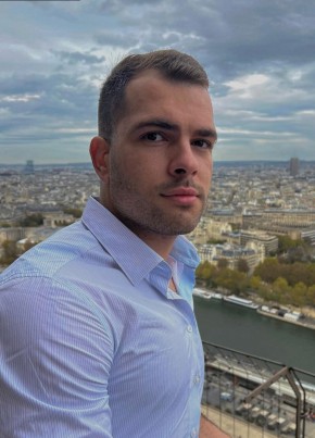 Михаил из Санкт-Петербурга 42 года