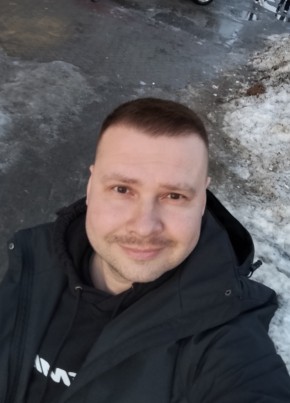 Денис из Серпухова 43 года