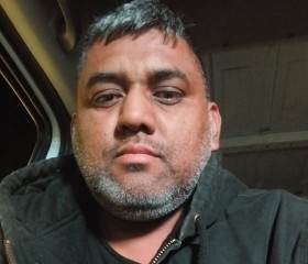 Loc0, 42, New Brunswick