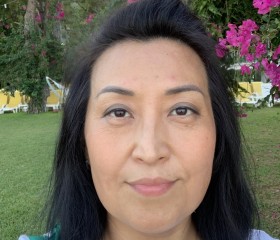 Nina, 44, Saint Petersburg