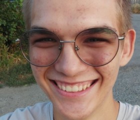 Matvey, 18, Taganrog
