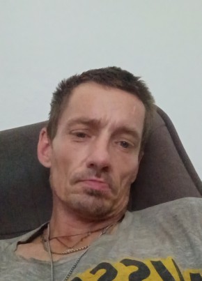 Quentin из Saint Louis 47 лет