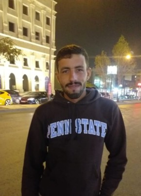 مصطفى ابو محمد, 25, الجمهورية العربية السورية, اللاذقية