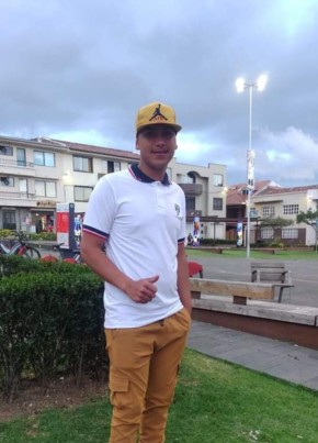 Yosneyker Pérez, 21, República del Ecuador, Cuenca