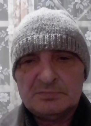 Юра, 58, Россия, Калач