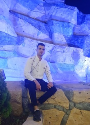 ali из دمشق 22 года