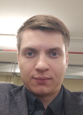 Денис из Москвы 28 лет
