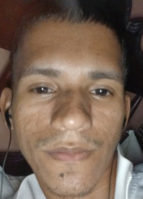 Alexandre из Santarém 28 лет
