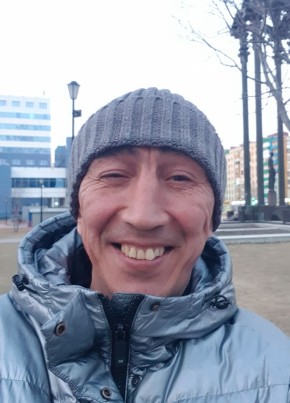 Булат Кучербаев из Москвы 50 лет
