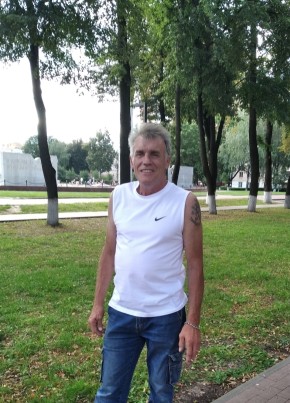 Владимир из Подольска 55 лет