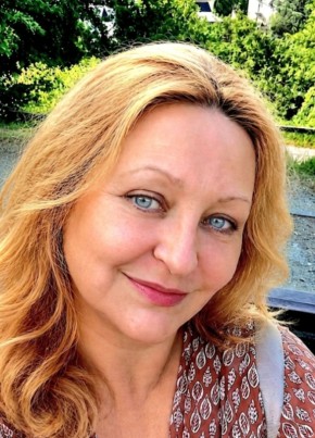 Lora из Wiesbaden 57 лет