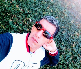 Nilton, 49, Joinville