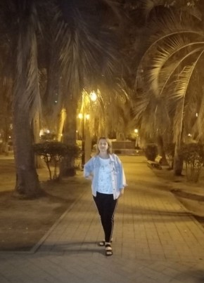 LIZA, 49, Abkhazia, Sokhumi