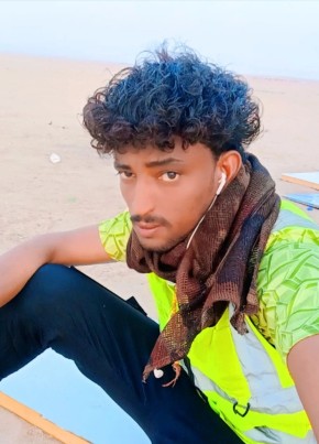 اسير из اَلأَحْمَدِي 28 лет