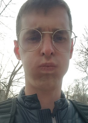 Андрей из Александрова 33 года