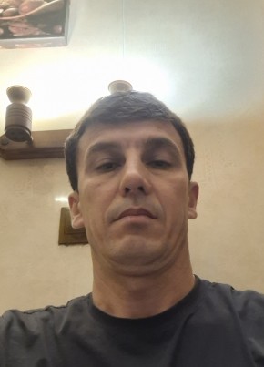 Мухамад из Москвы 42 года