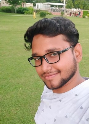 Habib из Mumbai 22 года